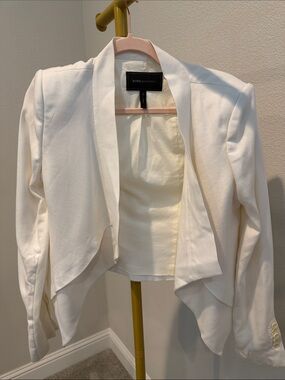 BCBGMAXAZRIA Lloyd Asymmetrical Open-Front Cropped Blazer Ivory White Medium